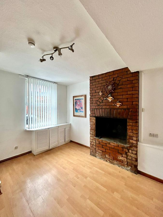 23 Gipsy Street 23 Gipsy Street