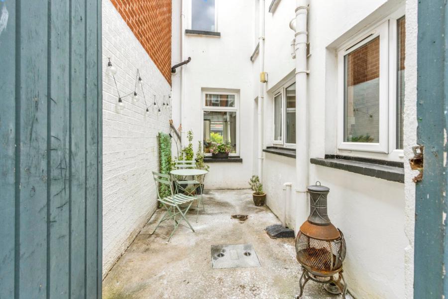 22 Ava Street 22 Ava Street