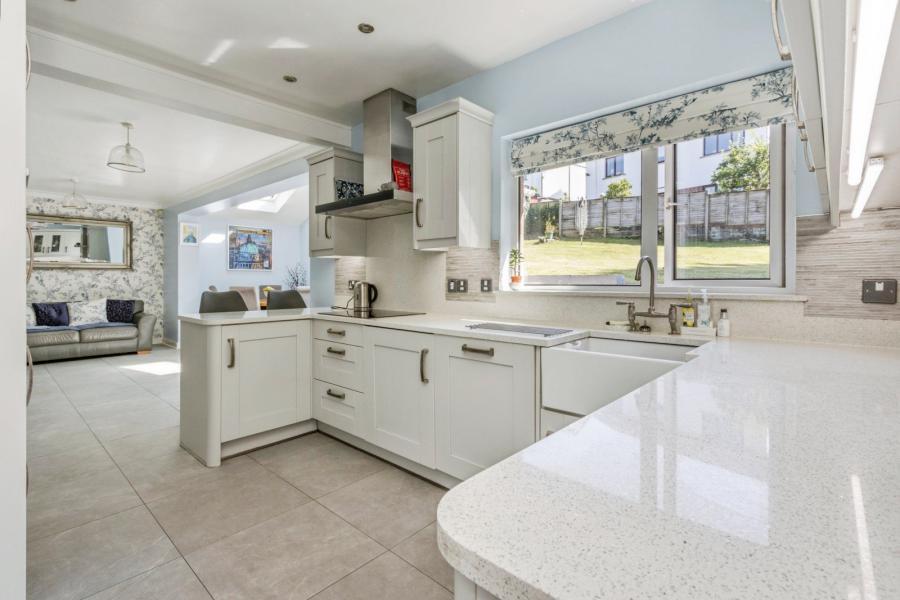 3 Brerton Crescent