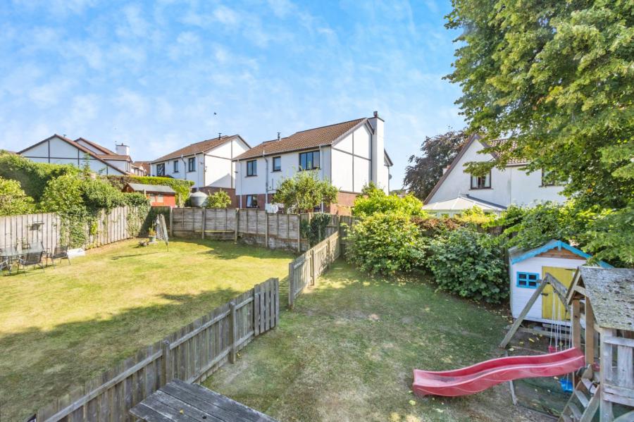 3 Brerton Crescent