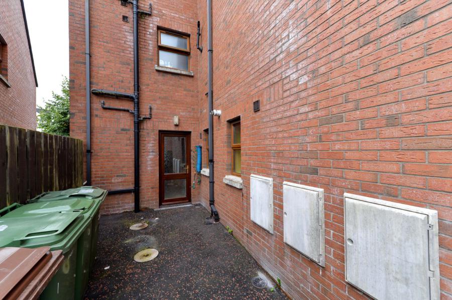 56 Redwood Dale