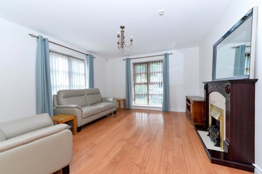 56 Redwood Dale
