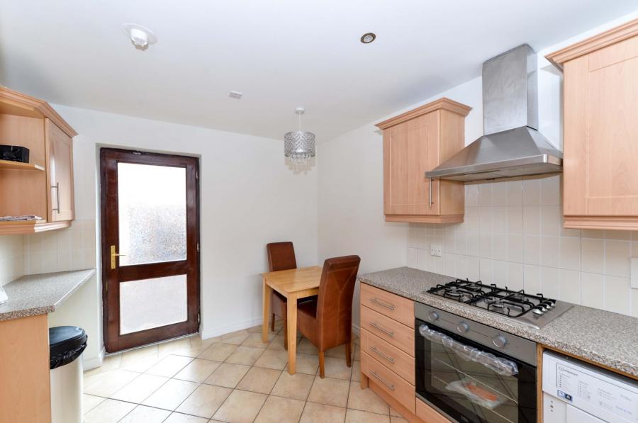 56 Redwood Dale