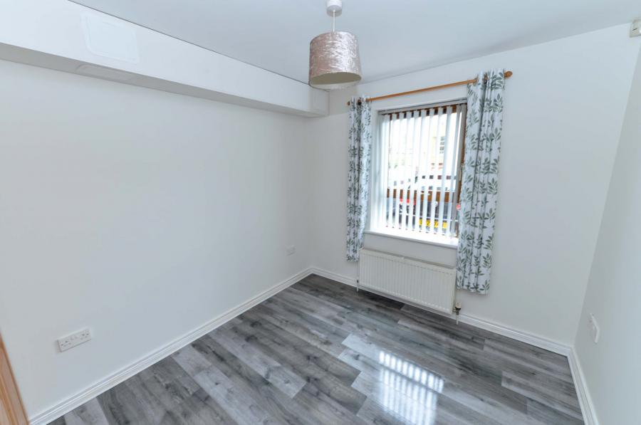 56 Redwood Dale