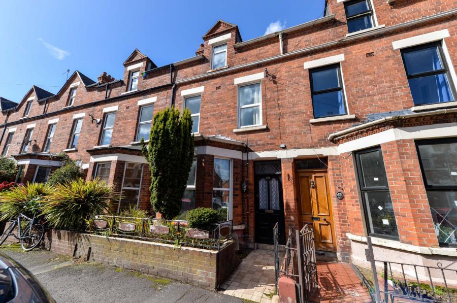 69 Haypark Avenue