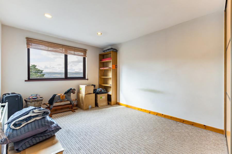 4 Glenhugh Crescent 4 Glenhugh Crescent
