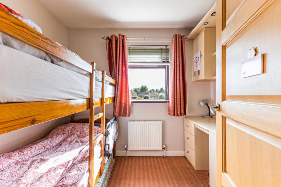 4 Glenhugh Crescent 4 Glenhugh Crescent