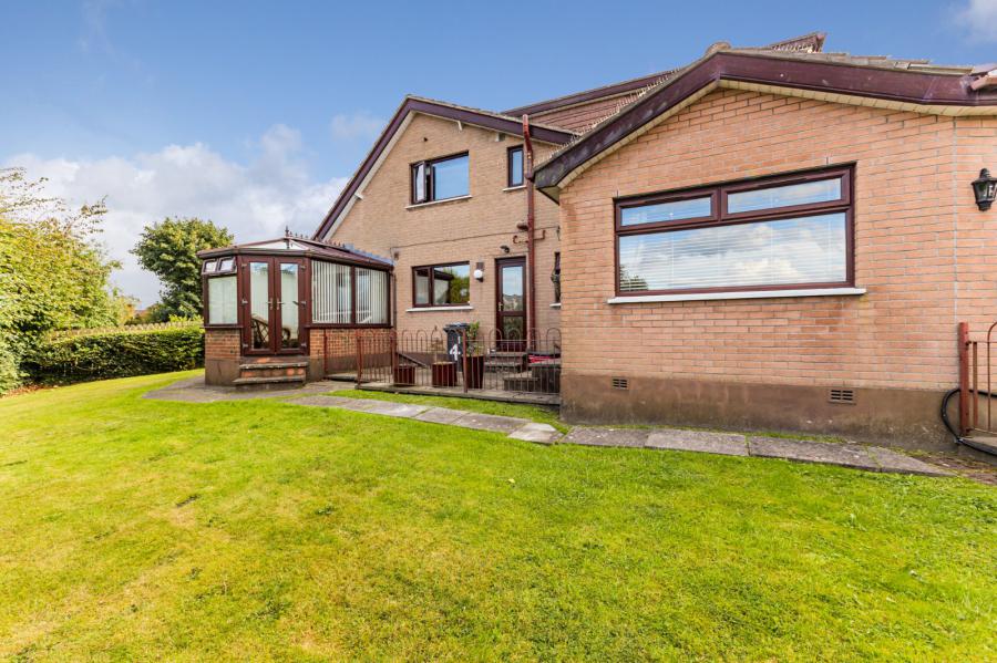 4 Glenhugh Crescent 4 Glenhugh Crescent