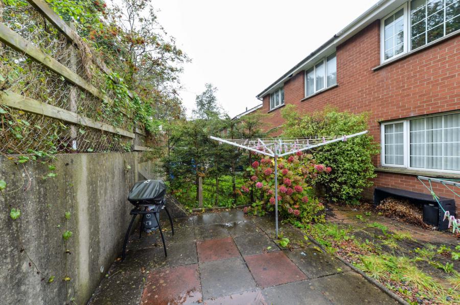 46 Strathearn Court