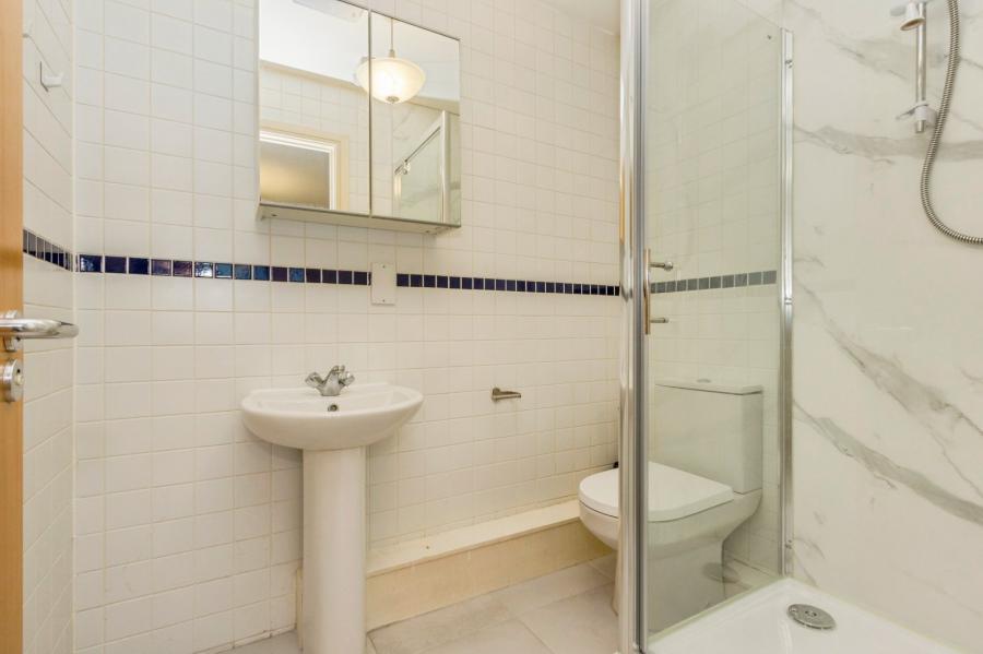 Flat 62 South Studios, 85 Tates Avenue