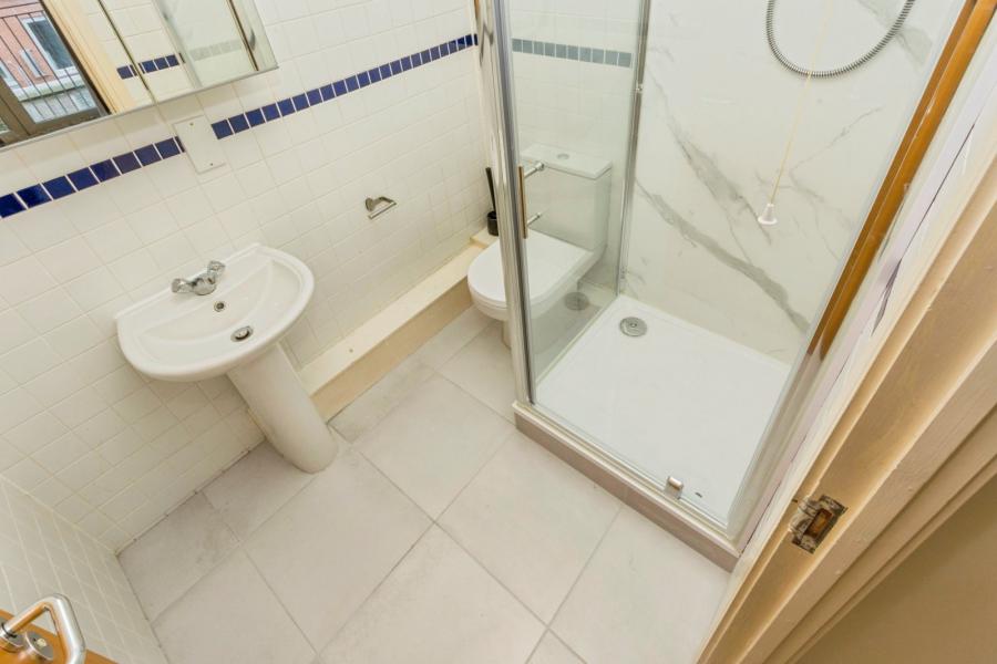 Flat 62 South Studios, 85 Tates Avenue