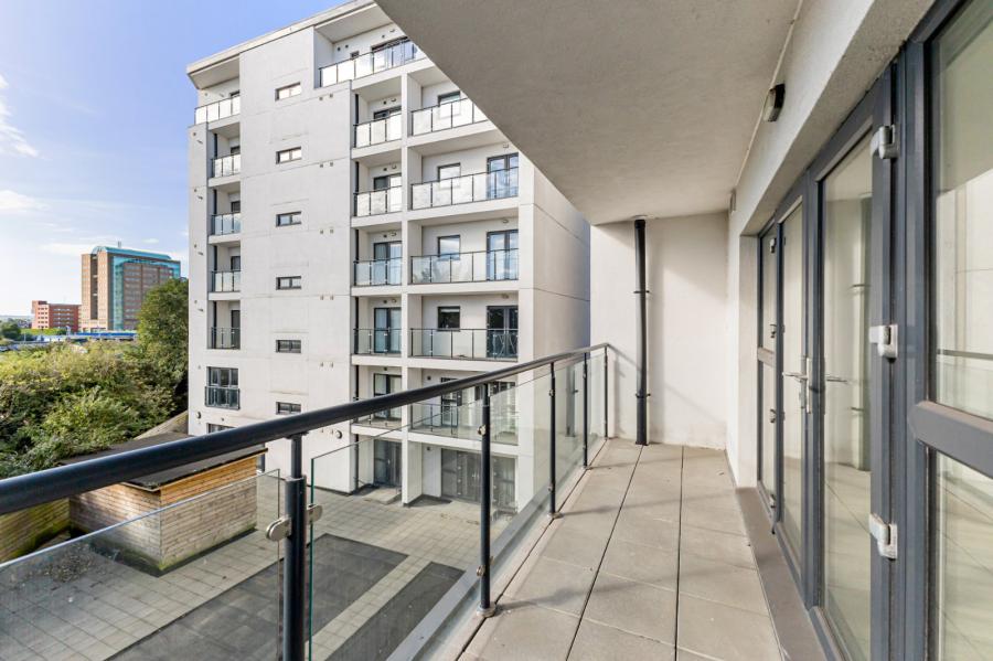 Apartment 4 The Sandford Building, 25 Bridge End