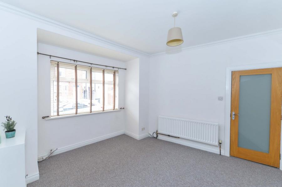 2 Willowholme Street