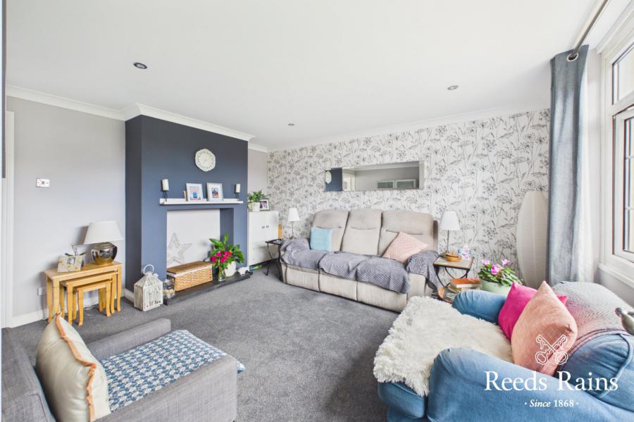 74 Kilwarlin Crescent