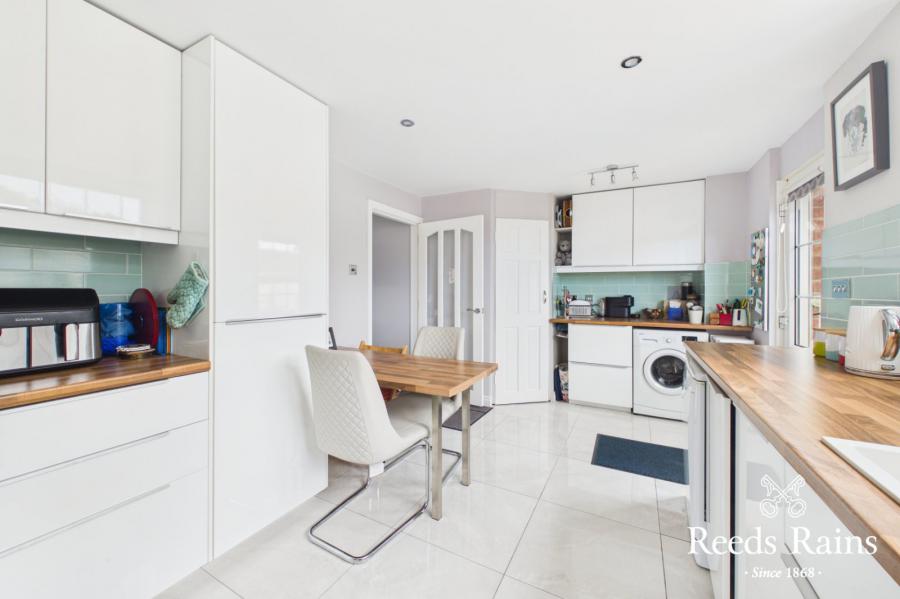 74 Kilwarlin Crescent