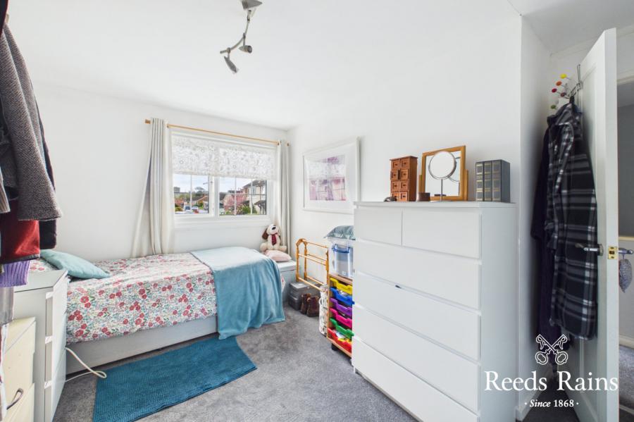 74 Kilwarlin Crescent