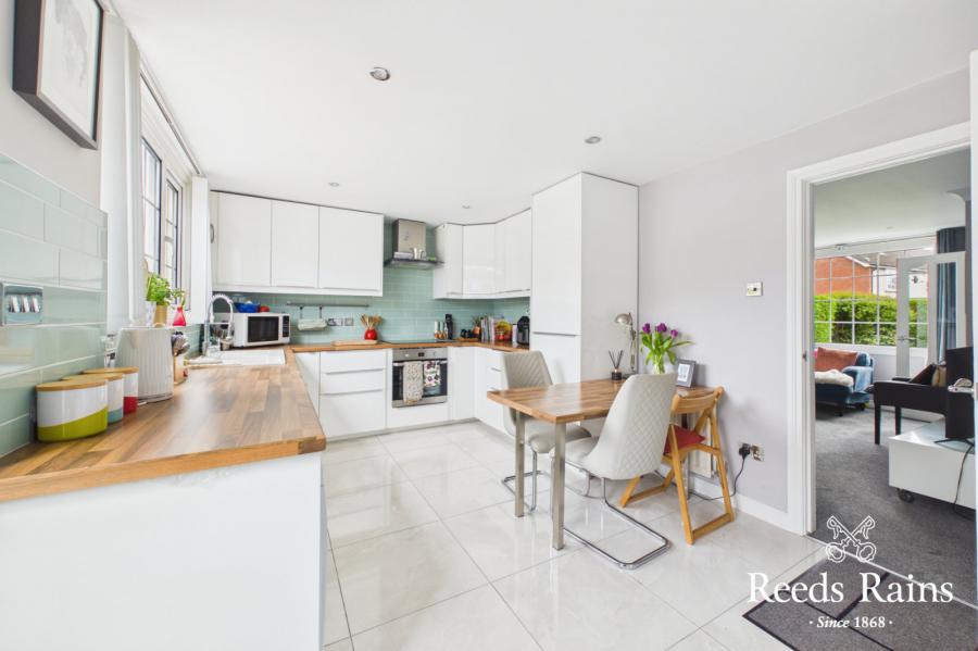 74 Kilwarlin Crescent