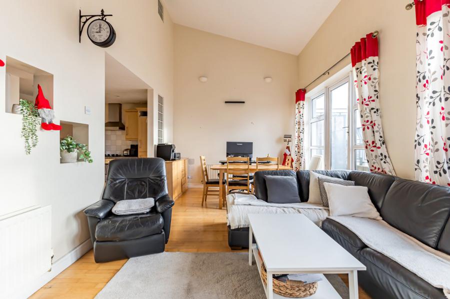 Apartment 706, 12 Bankmore Street