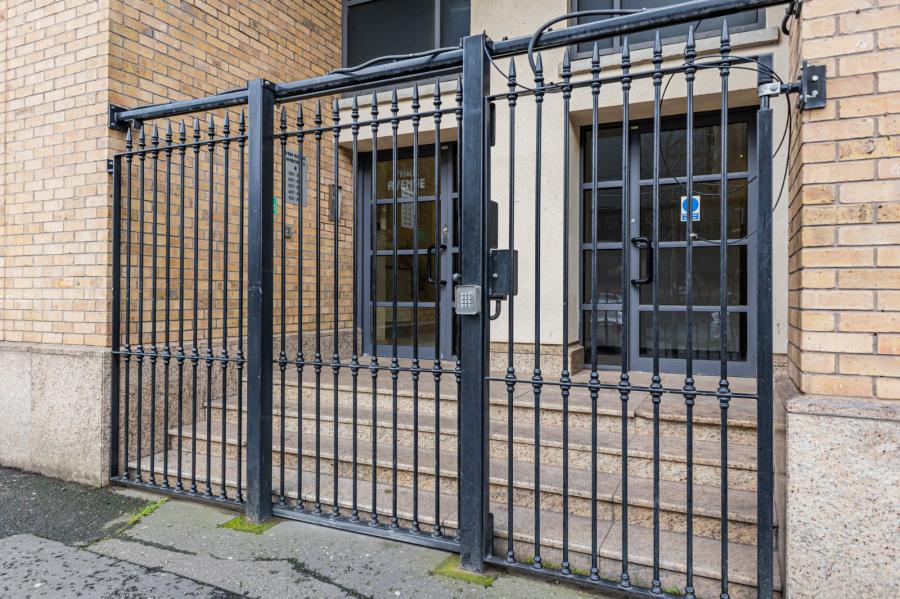 Apartment 706, 12 Bankmore Street