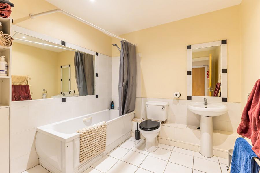 Apartment 706, 12 Bankmore Street