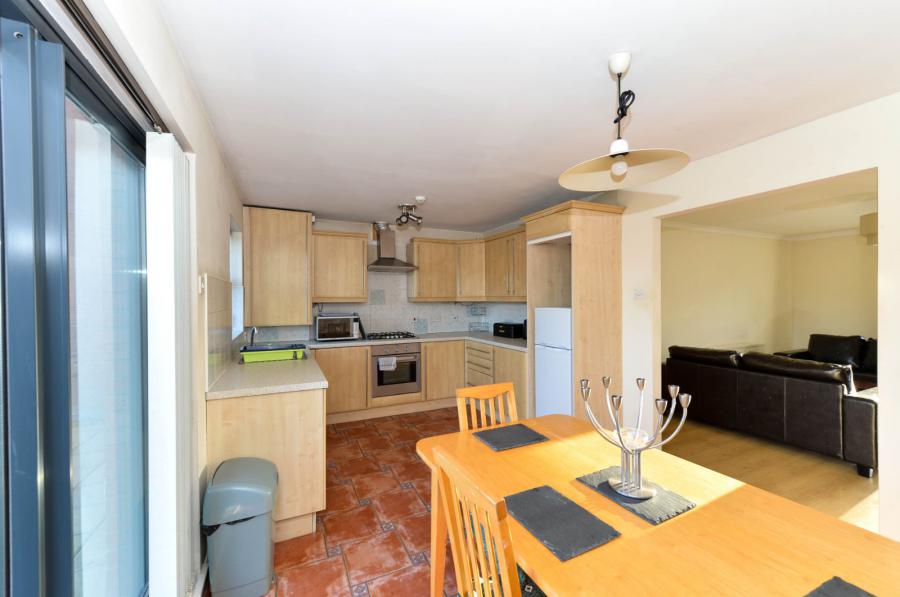 Apartment 16, Clarendon Quay