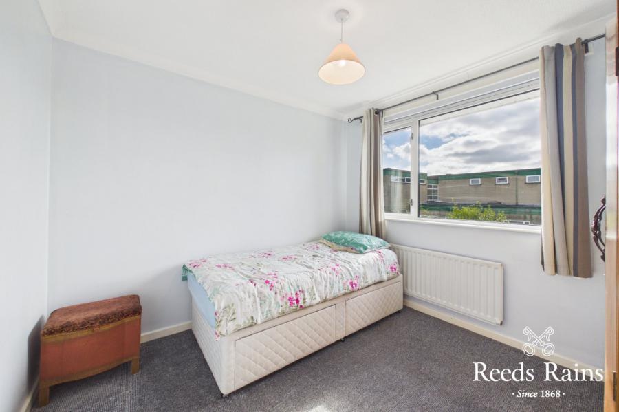 20 Sunnyside Crescent