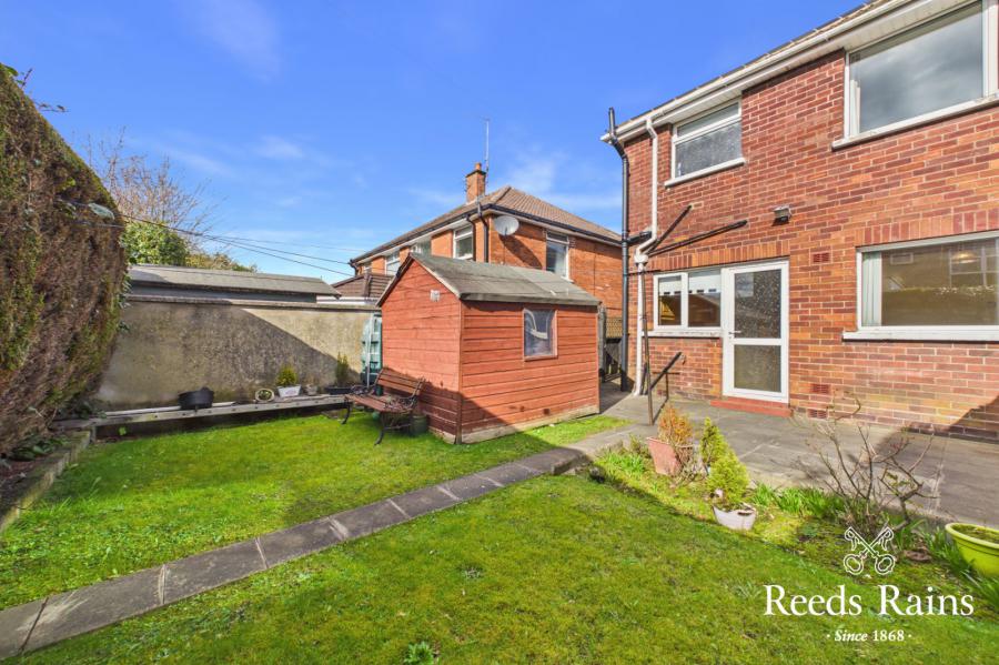 20 Sunnyside Crescent