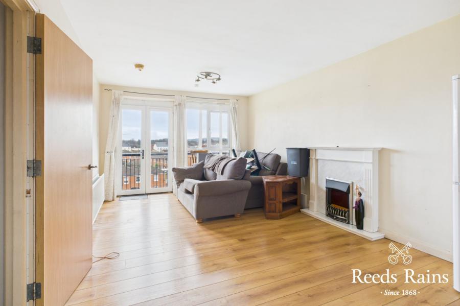 Flat 27 Cromwell Court, 110 Cromwell Road