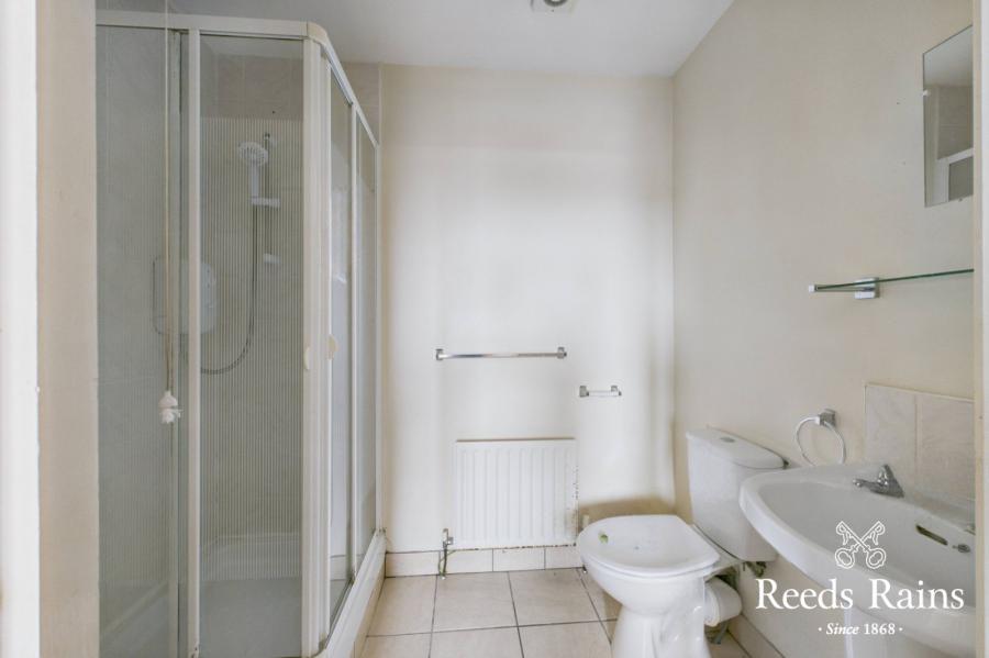 Flat 27 Cromwell Court, 110 Cromwell Road