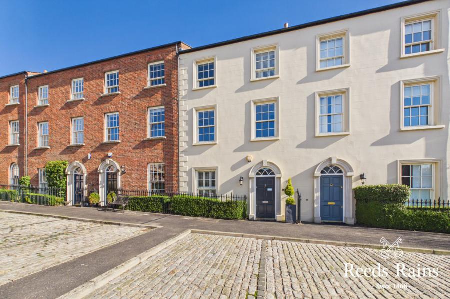 12 Park Lane Gate, Hillsborough, BT26 6FT