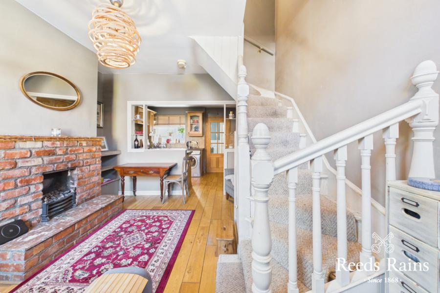 83 Edenderry Village