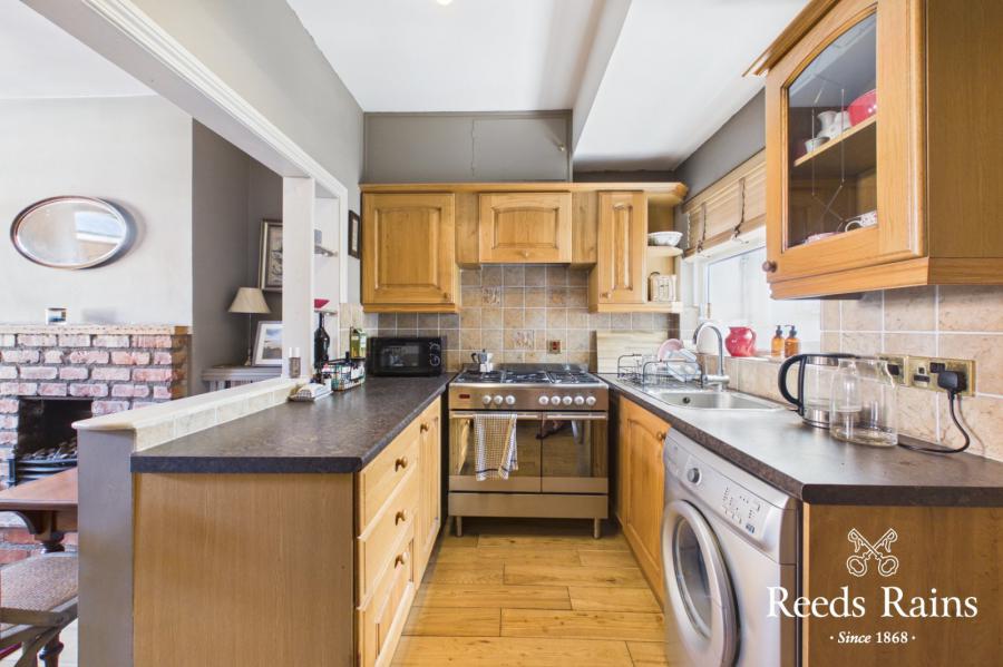 83 Edenderry Village