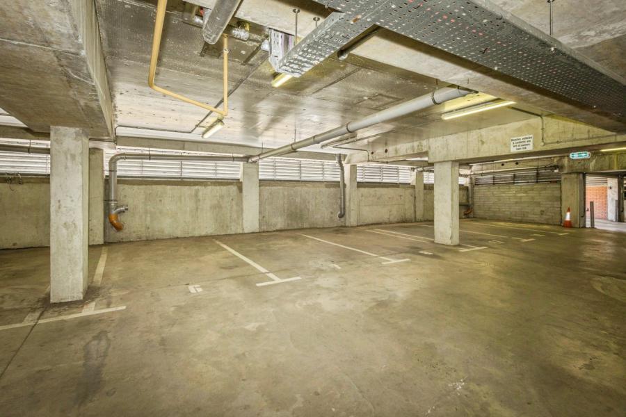 Apartment 7 South Studios, Tates Avenue