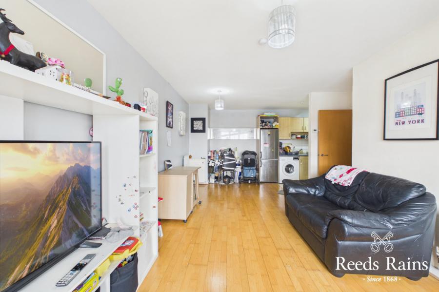 Apartment 89 Bass Buildings 38, Alfred Street