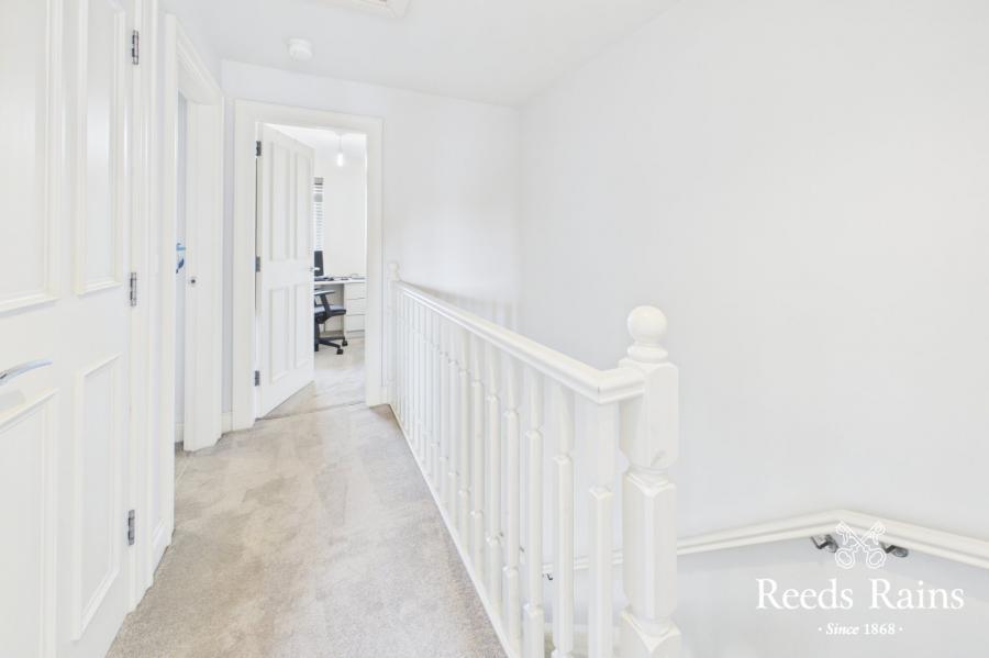 20 Bracken Hill Avenue