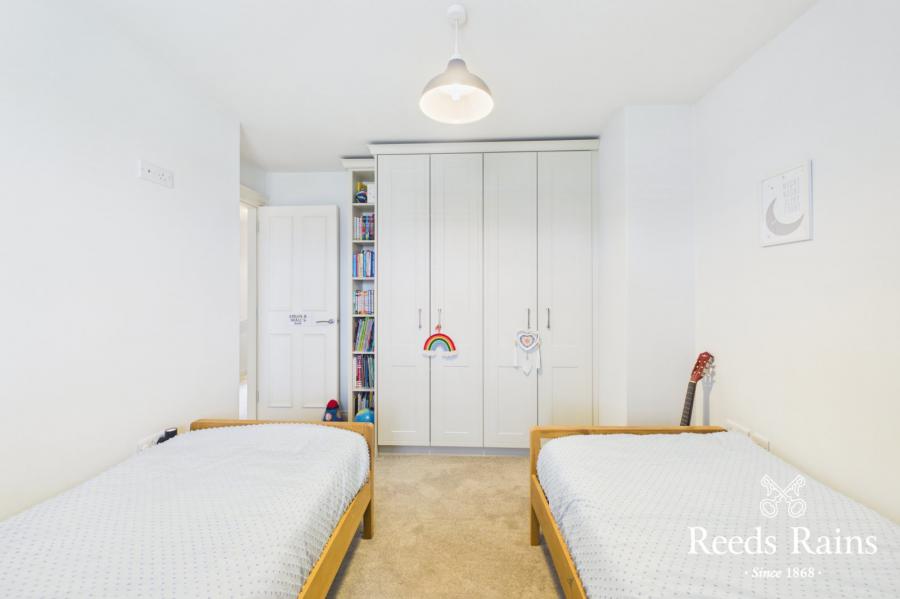 20 Bracken Hill Avenue