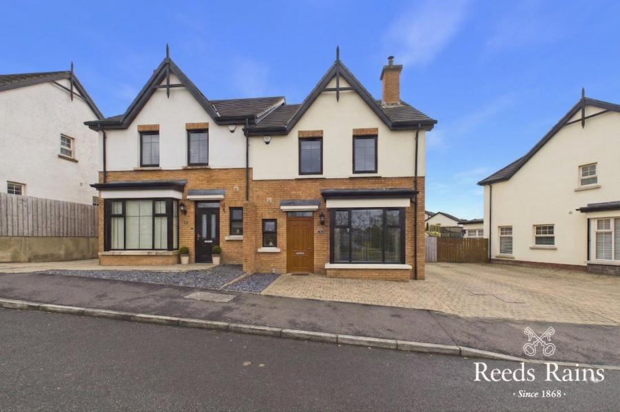 20 Bracken Hill Avenue