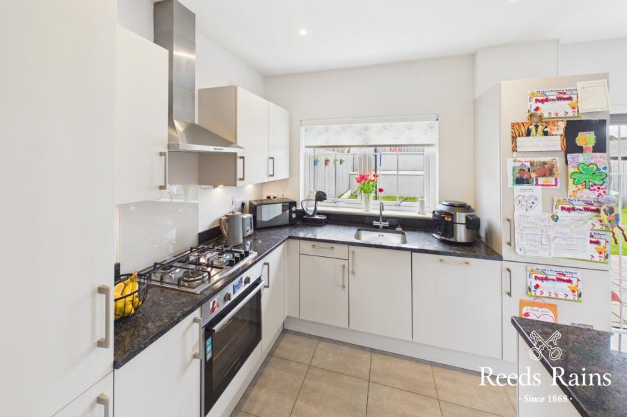 20 Bracken Hill Avenue