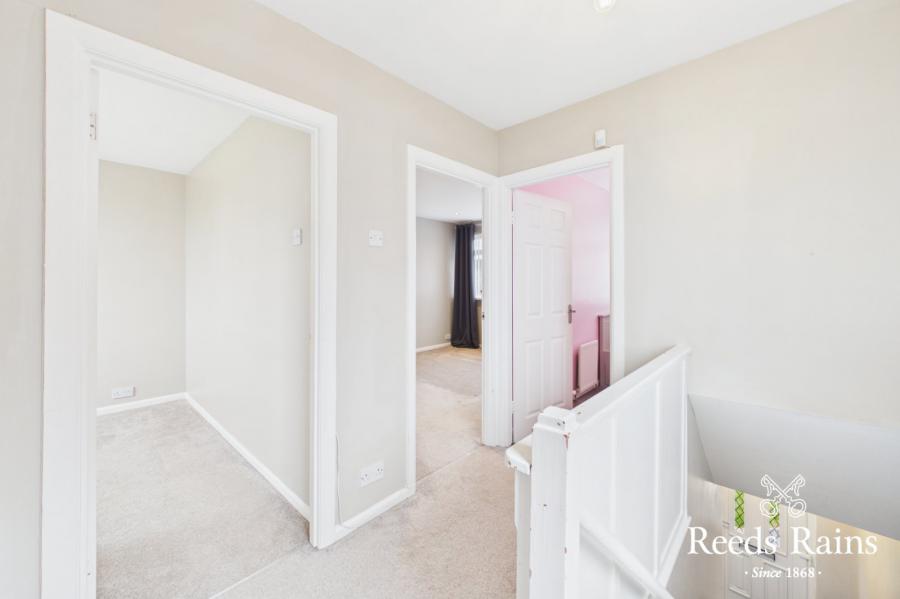 Negall, 32 Beechill Park North