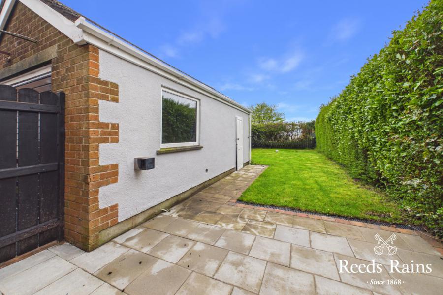 Negall, 32 Beechill Park North