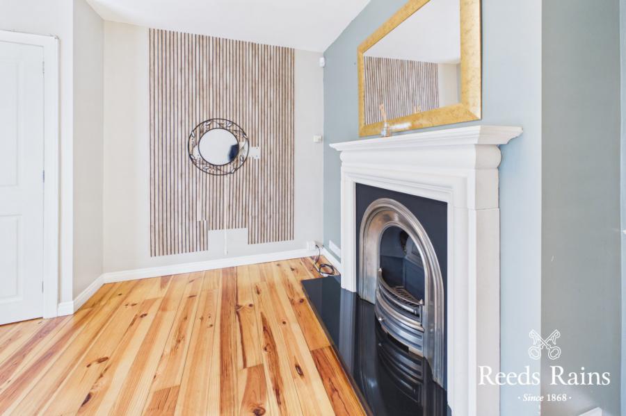 Negall, 32 Beechill Park North