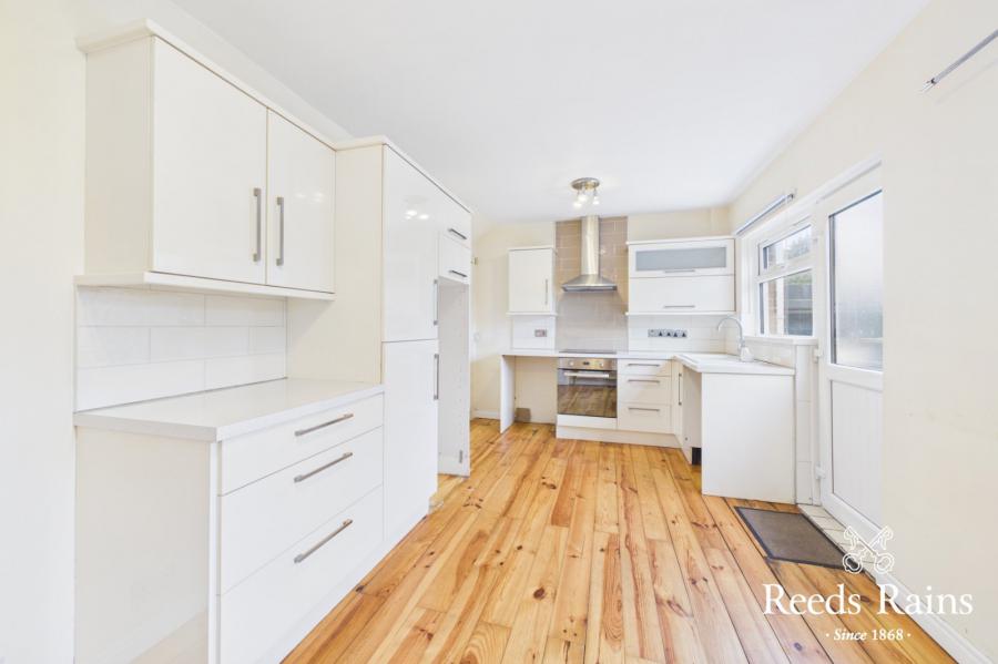 Negall, 32 Beechill Park North