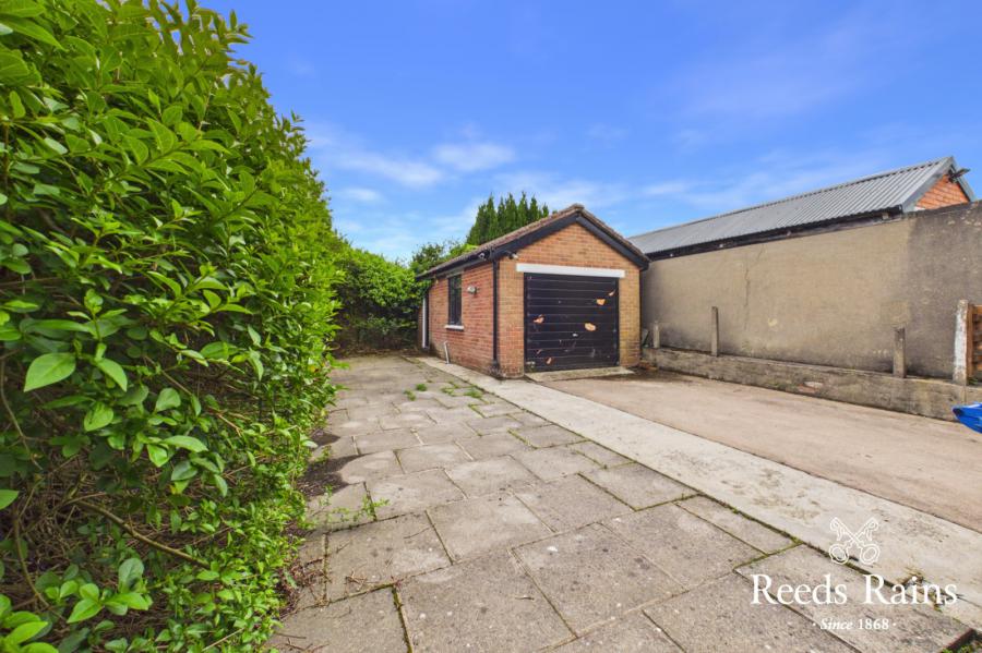 47 Cricklewood Park