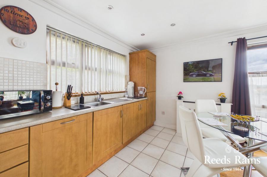 Apartment 7 Rath Mor, 45 Stewartstown Road