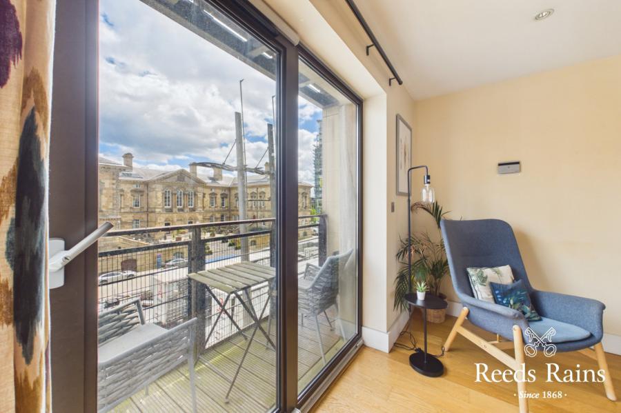 Apt 60 Custom House Residence, 4 Ulster Street