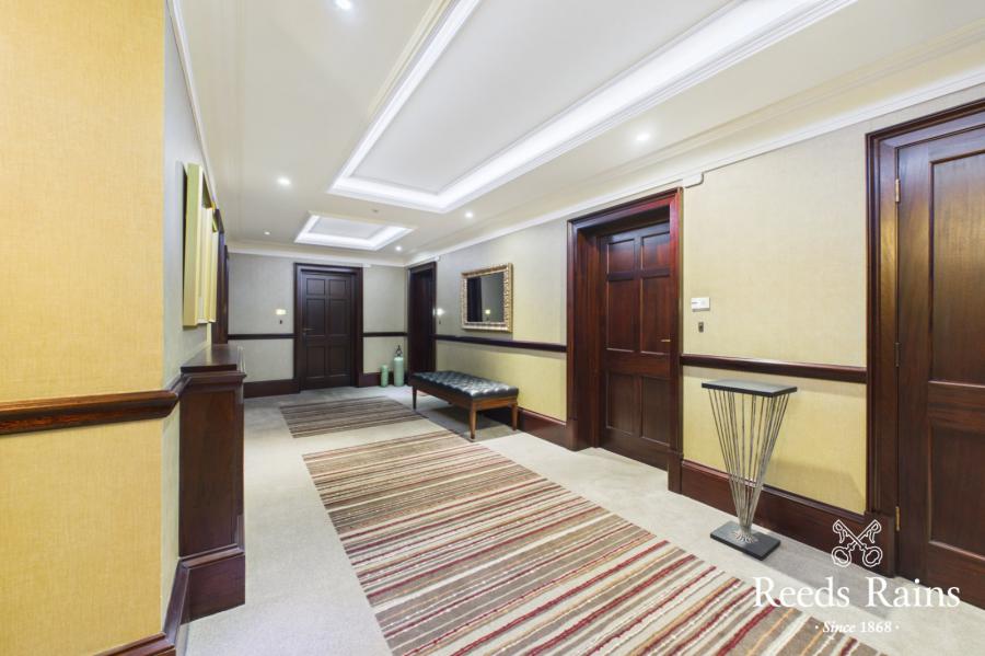 Apt 60 Custom House Residence, 4 Ulster Street