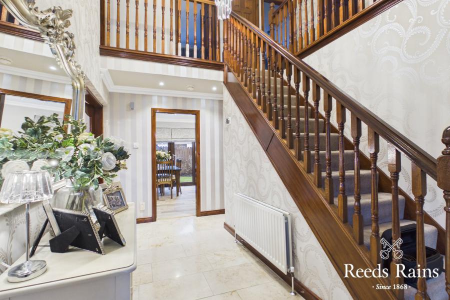 9 Portsmouth Gardens