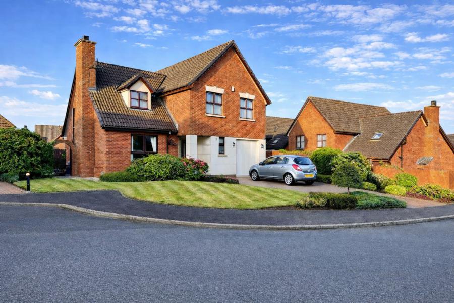 9 Portsmouth Gardens