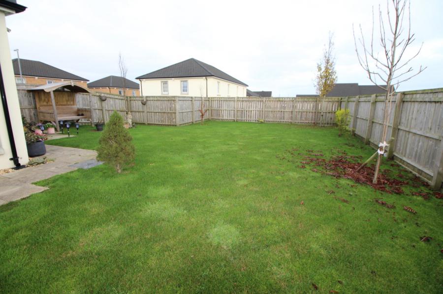 11 Bashford Park Hill