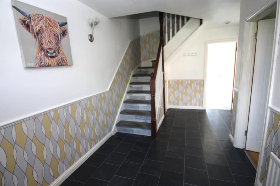 46 Edmonstone Avenue